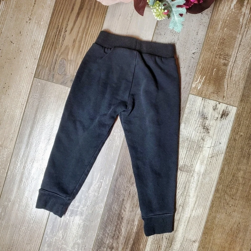 Garanimals Toddler Girls Size 2T  Black Jogging Ruffle Pants Joggers EUC